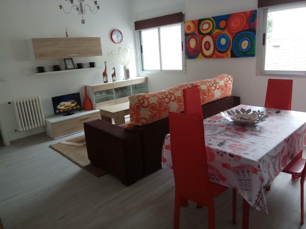 Apartamento En El Centro De Lalin Exterior photo